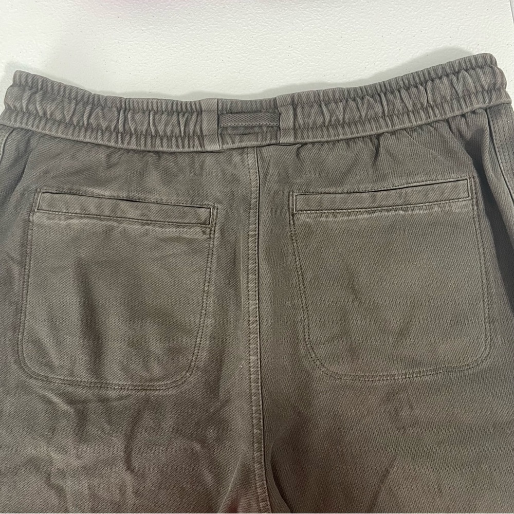 Athleta Cypress Green Elastic Waist Stretchy Pull On Farallon Bermuda Short - Picture 8 of 13